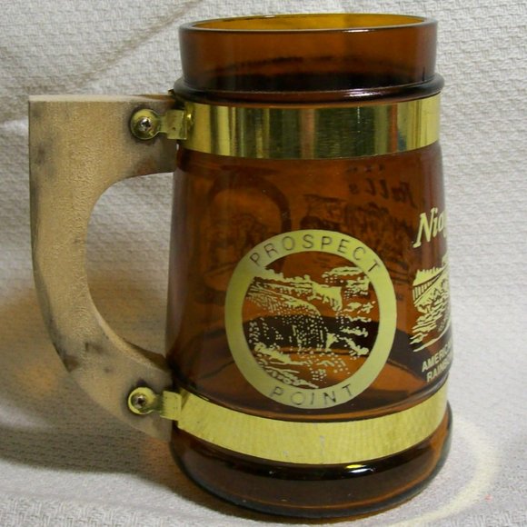 VTG (1960's) Niagara Falls Souvenir Glass/Wood Mug - Picture 2 of 3